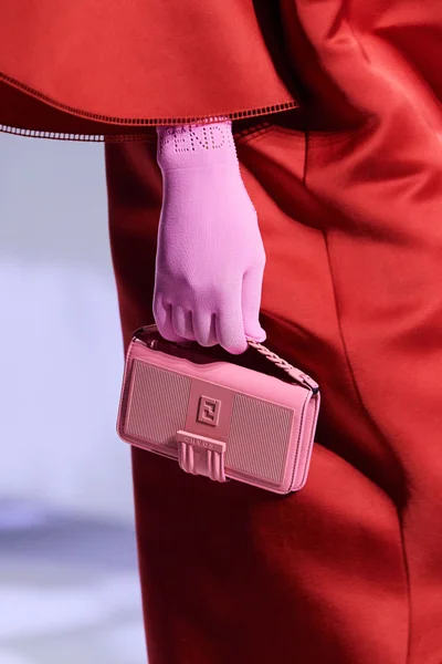 Look 79